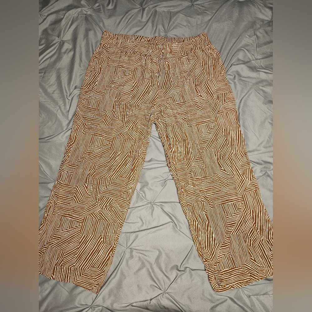 Penningtons Brown and White Patterned Pants